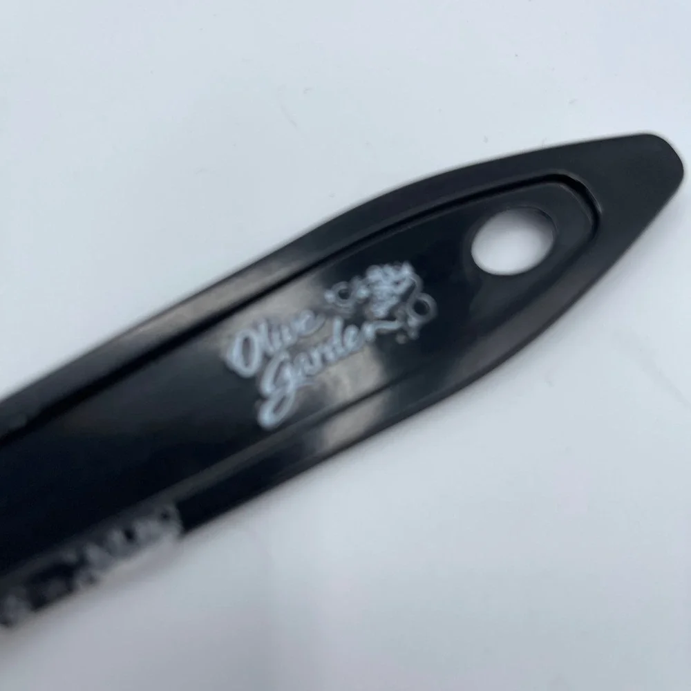 Olive Garden Black Slotted Spatula Turner Kitchen Utensil Restaurant Promo 11.5